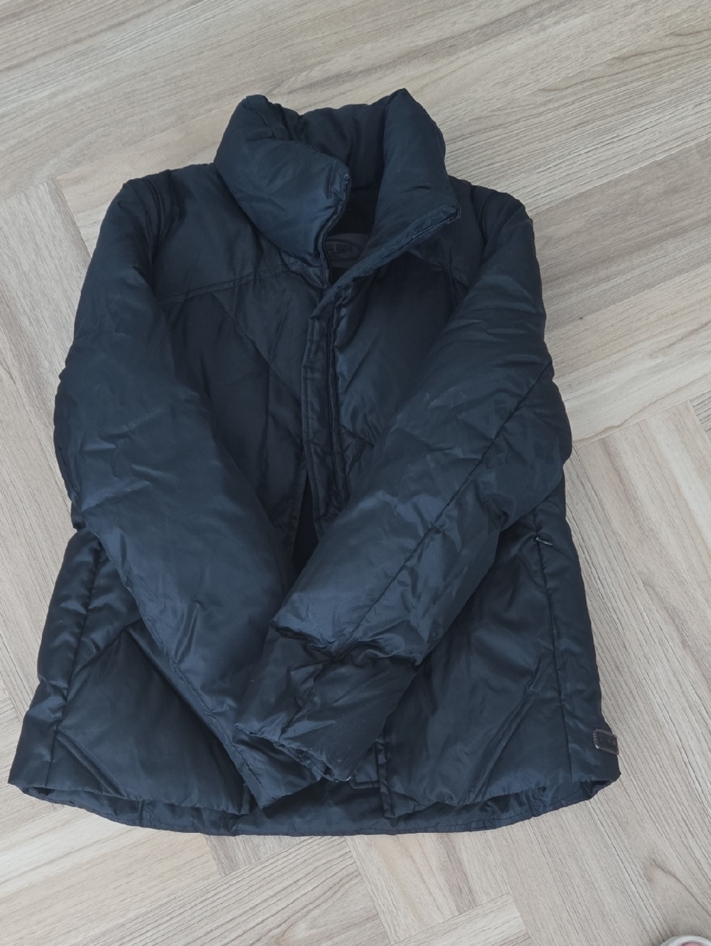 New York & Company Black Women's Puffer Coat Small Zipper Off Sleeves